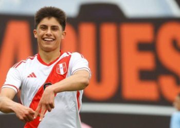 Alberto Velásquez: salario y costes de transferencia