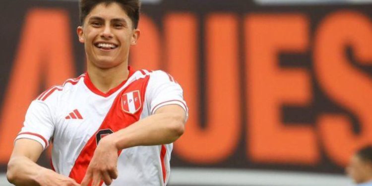 Alberto Velásquez: salario y costes de transferencia