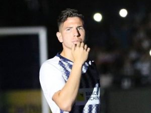 Adrián Ugarriza: salario y costos de transferencia
