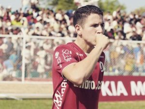 Adrián Ugarriza: salario y costos de transferencia